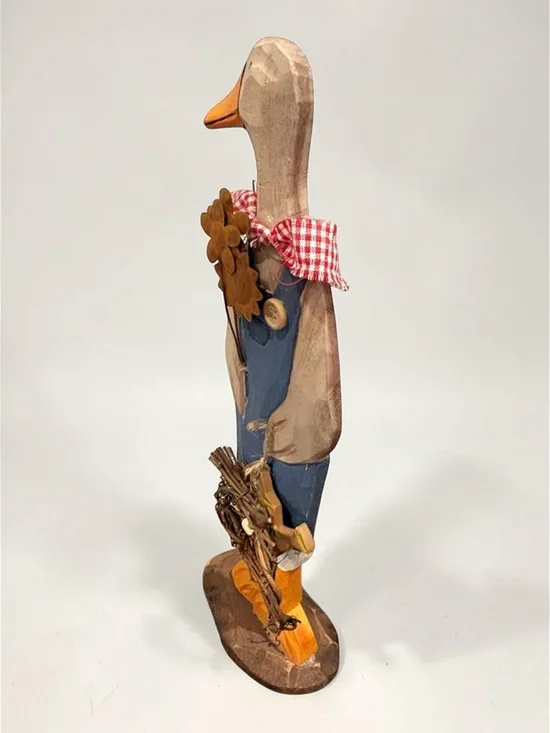 Vintage Wood Carved Goose Freestanding 12” Figure Duck W/Basket Statue Rare Find - Picture 11 of 16